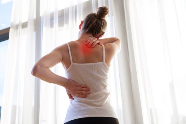 er com dores na coluna cervical